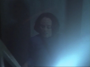 ariane179254_StarTrekVoyager_1x01_1x02-Caretaker_5335.jpg