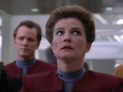 ariane179254_StarTrekVoyager_1x01_1x02-Caretaker_5488.jpg