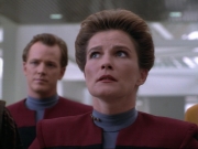 ariane179254_StarTrekVoyager_1x01_1x02-Caretaker_5489.jpg
