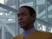ariane179254_StarTrekVoyager_1x01_1x02-Caretaker_5560.jpg