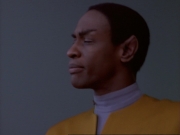 ariane179254_StarTrekVoyager_1x01_1x02-Caretaker_5579.jpg