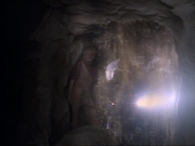 ariane179254_StarTrekVoyager_1x01_1x02-Caretaker_5743.jpg