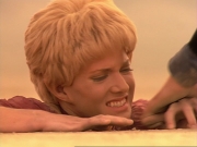 ariane179254_StarTrekVoyager_1x01_1x02-Caretaker_5864.jpg