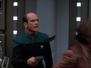 ariane179254_StarTrekVoyager_1x01_1x02-Caretaker_6146.jpg