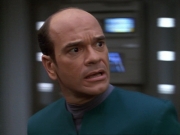 ariane179254_StarTrekVoyager_1x01_1x02-Caretaker_6156.jpg