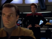 ariane179254_StarTrekVoyager_1x01_1x02-Caretaker_6220.jpg