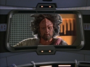 ariane179254_StarTrekVoyager_1x01_1x02-Caretaker_6221.jpg