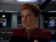 ariane179254_StarTrekVoyager_1x01_1x02-Caretaker_6233.jpg