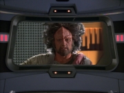 ariane179254_StarTrekVoyager_1x01_1x02-Caretaker_6237.jpg