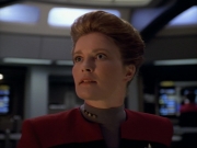 ariane179254_StarTrekVoyager_1x01_1x02-Caretaker_6249.jpg