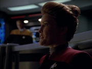 ariane179254_StarTrekVoyager_1x01_1x02-Caretaker_6258.jpg