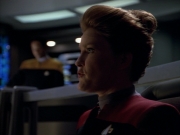 ariane179254_StarTrekVoyager_1x01_1x02-Caretaker_6259.jpg