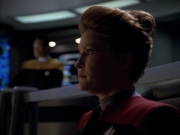 ariane179254_StarTrekVoyager_1x01_1x02-Caretaker_6261.jpg
