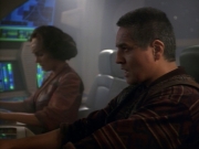 ariane179254_StarTrekVoyager_1x01_1x02-Caretaker_6290.jpg