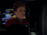 ariane179254_StarTrekVoyager_1x01_1x02-Caretaker_6293.jpg