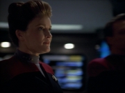 ariane179254_StarTrekVoyager_1x01_1x02-Caretaker_6295.jpg