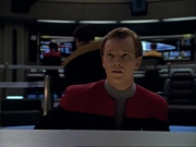 ariane179254_StarTrekVoyager_1x01_1x02-Caretaker_6305.jpg
