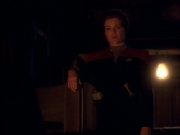 ariane179254_StarTrekVoyager_1x01_1x02-Caretaker_6375.jpg