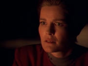 ariane179254_StarTrekVoyager_1x01_1x02-Caretaker_6502.jpg