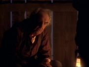 ariane179254_StarTrekVoyager_1x01_1x02-Caretaker_6526.jpg