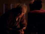 ariane179254_StarTrekVoyager_1x01_1x02-Caretaker_6556.jpg