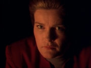 ariane179254_StarTrekVoyager_1x01_1x02-Caretaker_6585.jpg