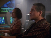 ariane179254_StarTrekVoyager_1x01_1x02-Caretaker_6614.jpg