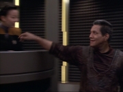 ariane179254_StarTrekVoyager_1x01_1x02-Caretaker_6719.jpg
