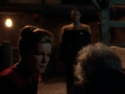 ariane179254_StarTrekVoyager_1x01_1x02-Caretaker_6756.jpg