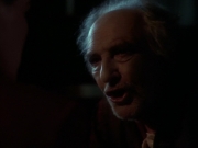 ariane179254_StarTrekVoyager_1x01_1x02-Caretaker_6772.jpg