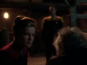 ariane179254_StarTrekVoyager_1x01_1x02-Caretaker_6777.jpg