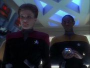 ariane179254_StarTrekVoyager_1x01_1x02-Caretaker_6853.jpg