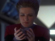 ariane179254_StarTrekVoyager_1x01_1x02-Caretaker_6896.jpg