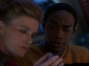ariane179254_StarTrekVoyager_1x01_1x02-Caretaker_6909.jpg