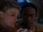 ariane179254_StarTrekVoyager_1x01_1x02-Caretaker_6934.jpg
