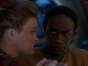ariane179254_StarTrekVoyager_1x01_1x02-Caretaker_6937.jpg
