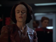 ariane179254_StarTrekVoyager_1x01_1x02-Caretaker_6949.jpg