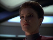 ariane179254_StarTrekVoyager_1x01_1x02-Caretaker_7033.jpg