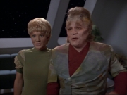 ariane179254_StarTrekVoyager_1x01_1x02-Caretaker_7221.jpg