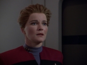 ariane179254_StarTrekVoyager_1x01_1x02-Caretaker_7228.jpg