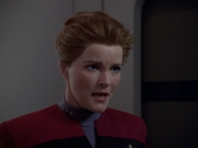 ariane179254_StarTrekVoyager_1x01_1x02-Caretaker_7239.jpg
