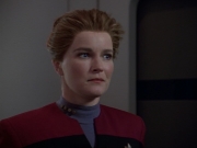 ariane179254_StarTrekVoyager_1x01_1x02-Caretaker_7278.jpg