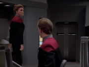 ariane179254_StarTrekVoyager_1x01_1x02-Caretaker_7304.jpg