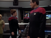 ariane179254_StarTrekVoyager_1x01_1x02-Caretaker_7318.jpg