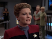ariane179254_StarTrekVoyager_1x01_1x02-Caretaker_7331.jpg