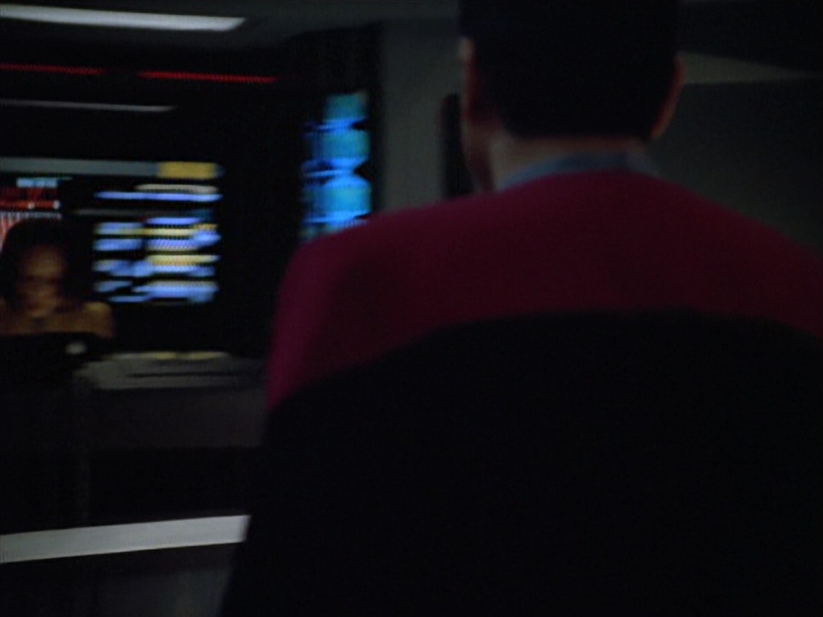 ariane179254_StarTrekVoyager_4x01-ScorpionPart2_0133.jpg