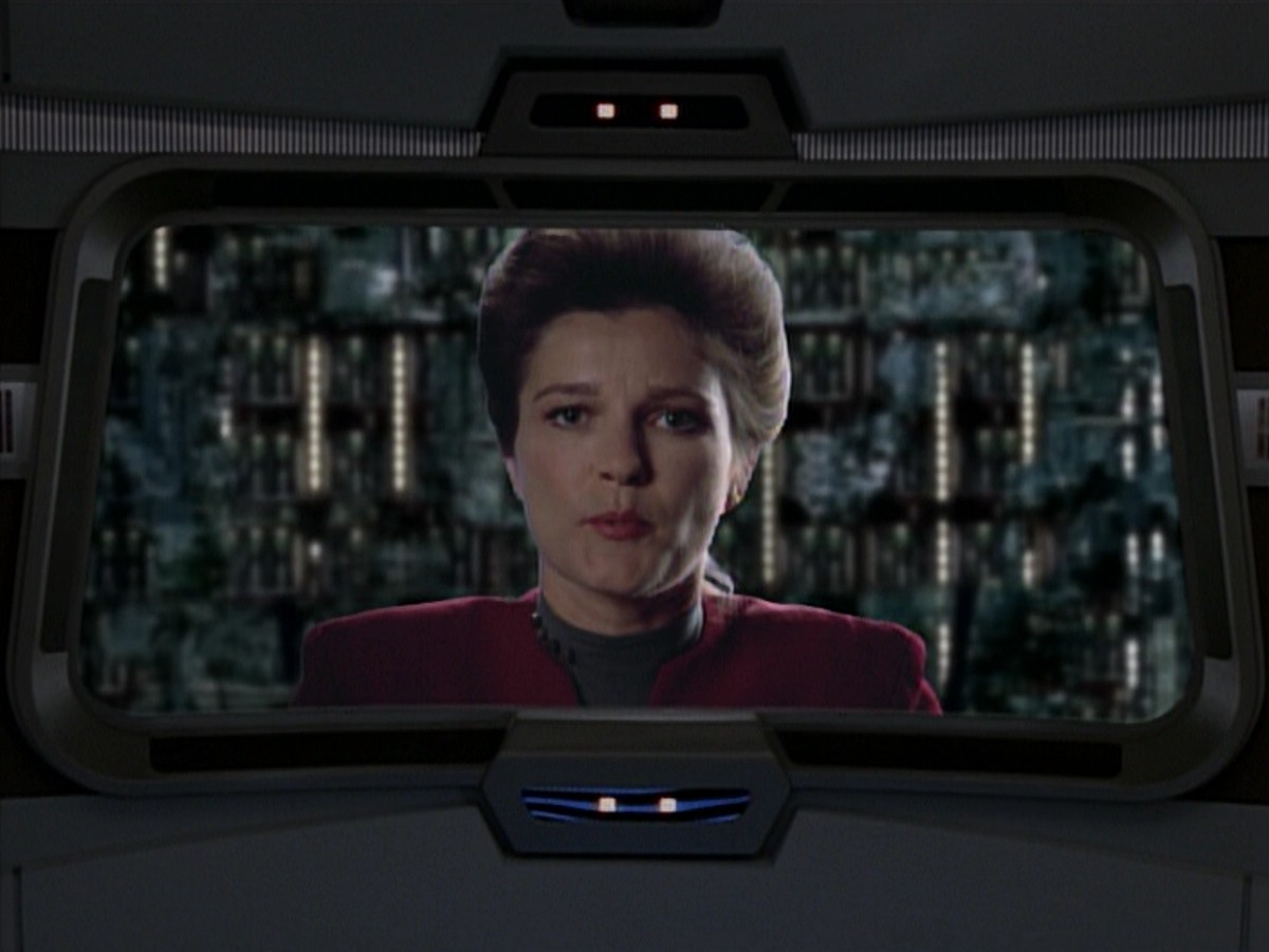 ariane179254_StarTrekVoyager_4x01-ScorpionPart2_0162.jpg