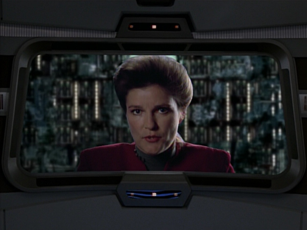 ariane179254_StarTrekVoyager_4x01-ScorpionPart2_0179.jpg