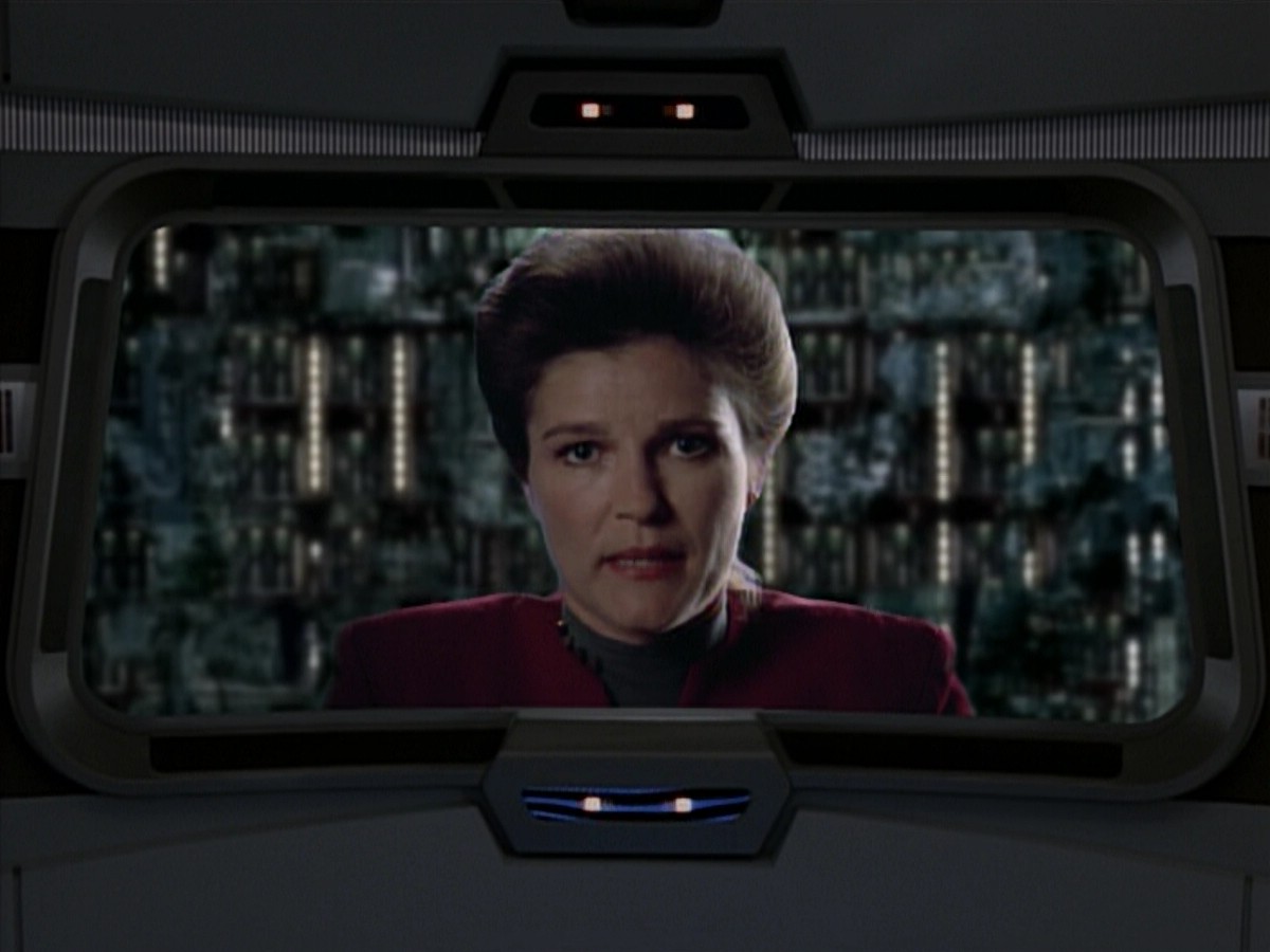 ariane179254_StarTrekVoyager_4x01-ScorpionPart2_0192.jpg