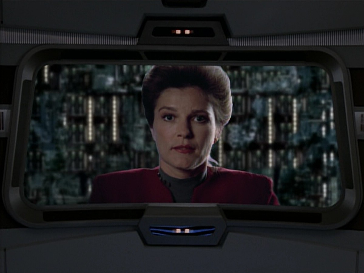 ariane179254_StarTrekVoyager_4x01-ScorpionPart2_0226.jpg